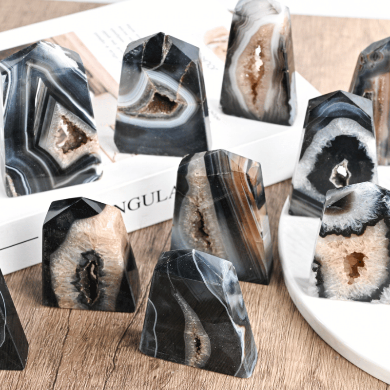 Black Onyx Geode_3