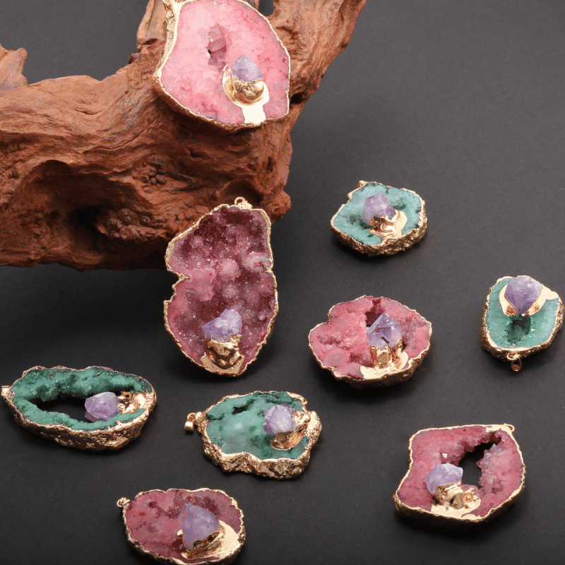 Geode Slice Necklace_5