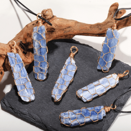Raw Kyanite Necklace_1
