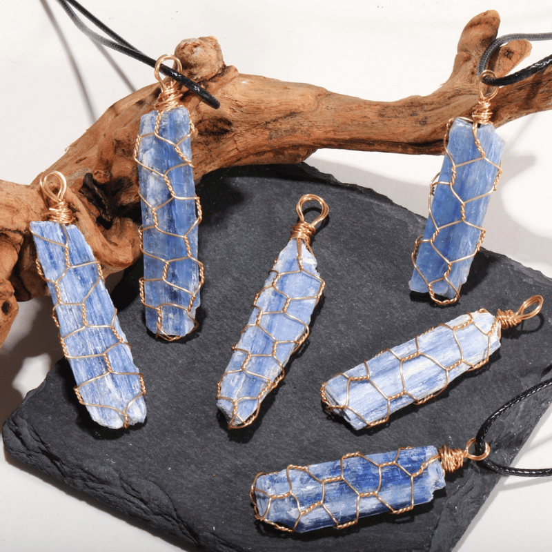 Raw Kyanite Necklace_1