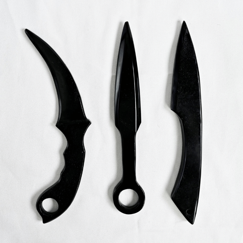 Black Obsidian Dagger​_style