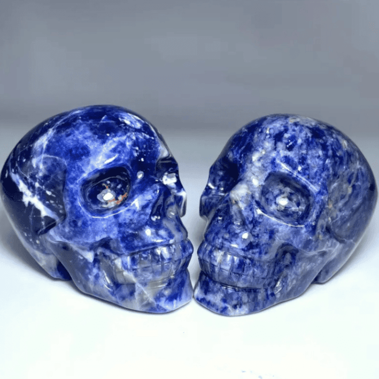 Blue Lace Agate Skull_style