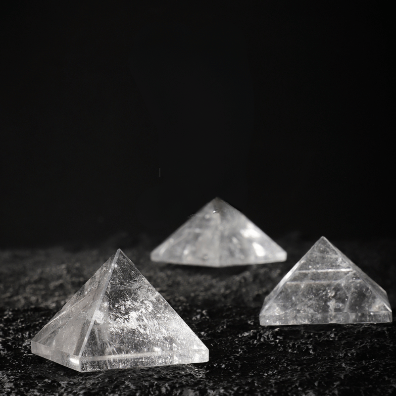 Clear Quartz Pyramid 3cm