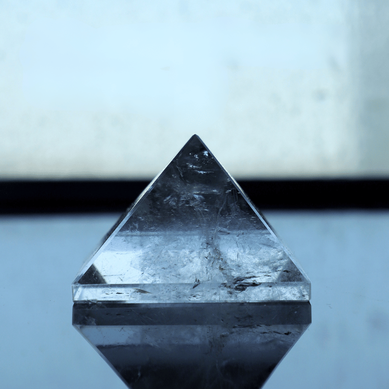 Clear Quartz Pyramid 4cm