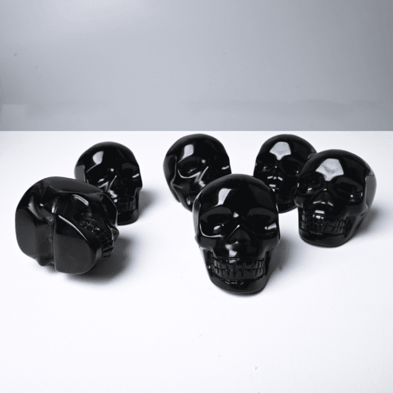 Obsidian Crystal Skull_size